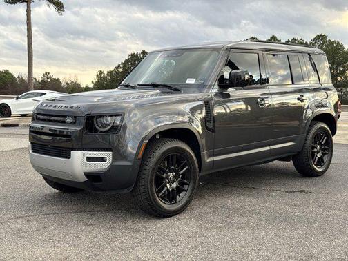 2024 Land Rover Defender 110 P300