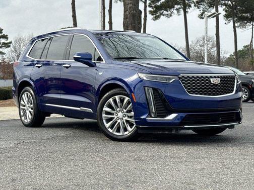 2024 Cadillac XT6 Premium Luxury FWD