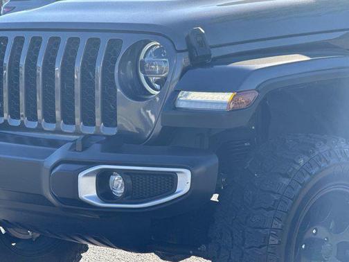 2022 Jeep Gladiator Sport S