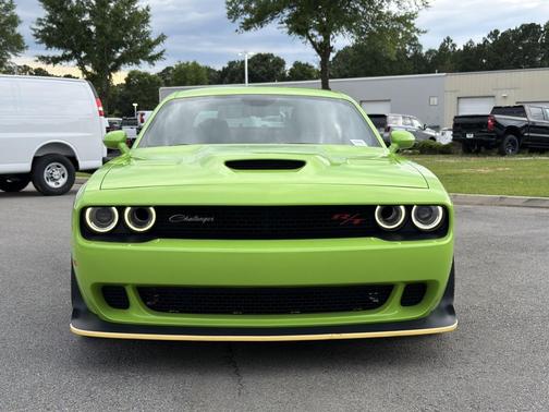 Sublime Metallic Clearcoat 2023 Dodge Challenger R/T Scat Pack Widebody