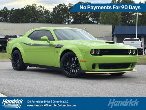 Sublime Metallic Clearcoat 2023 Dodge Challenger R/T Scat Pack Widebody