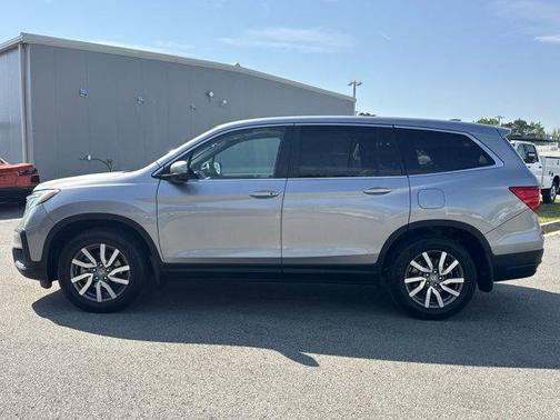 Lunar Silver Metallic 2020 Honda Pilot 2WD EX-L