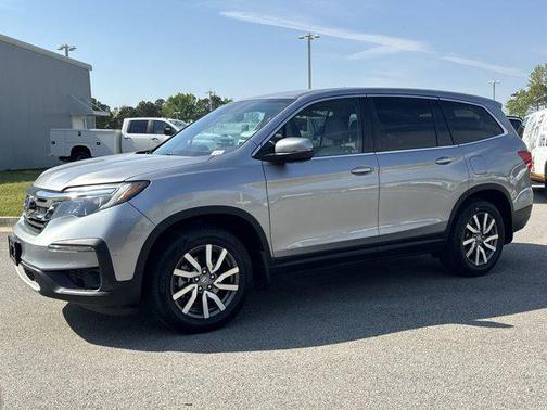 Lunar Silver Metallic 2020 Honda Pilot 2WD EX-L