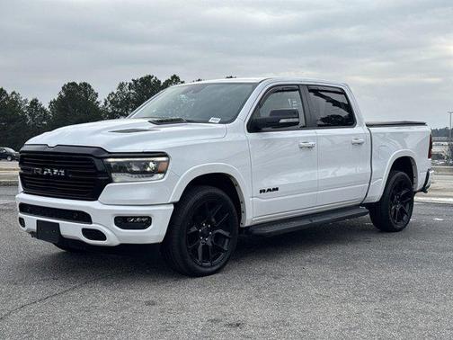 Bright White Clearcoat 2022 RAM 1500 Laramie
