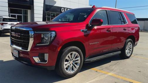 Volcanic Red Tintcoat 2023 GMC Yukon SLE