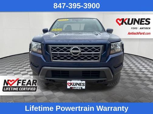 2023 Nissan Frontier SV