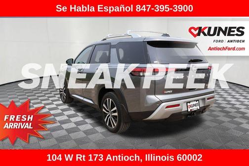 2024 Nissan Pathfinder Platinum