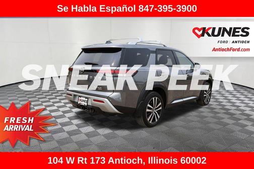 2024 Nissan Pathfinder Platinum