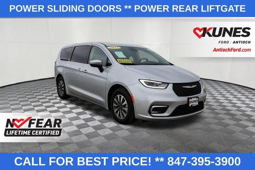 2023 Chrysler Pacifica Hybrid Touring L