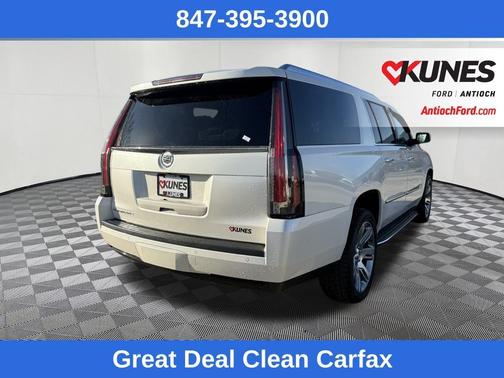 2015 Cadillac Escalade ESV Luxury