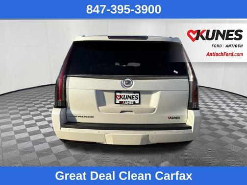 2015 Cadillac Escalade ESV Luxury