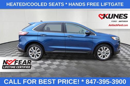2022 Ford Edge Titanium