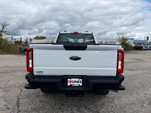 2026 Ford F-250 XL