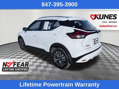 2023 Nissan Kicks SV