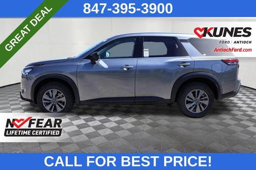 2024 Nissan Pathfinder S