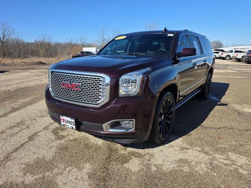 2017 GMC Yukon XL Denali