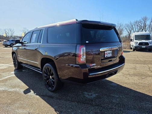 2017 GMC Yukon XL Denali