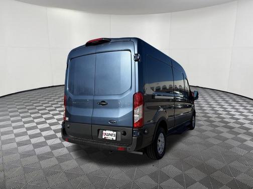 2025 Ford Transit-250 148 WB Medium Roof Cargo