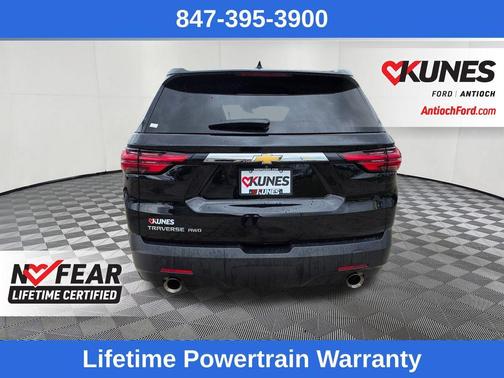 Mosaic Black Metallic 2023 Chevrolet Traverse LS