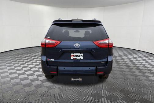 2020 Toyota Sienna Limited