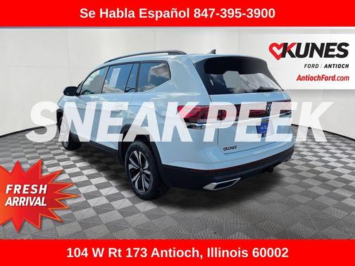 Pure White 2024 Volkswagen Atlas 2.0T SE
