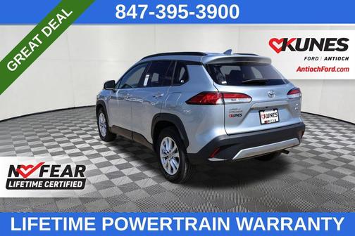 2024 Toyota Corolla Cross LE