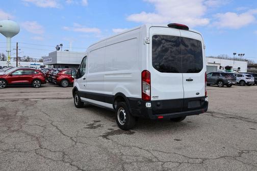 2024 Ford Transit-250 148 WB Medium Roof Cargo