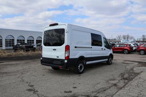 2024 Ford Transit-250 148 WB Medium Roof Cargo
