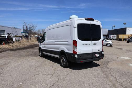 2024 Ford Transit-250 148 WB Medium Roof Cargo