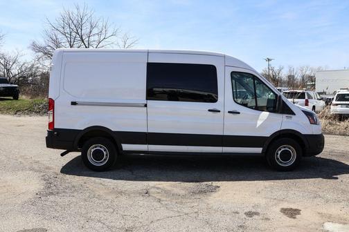 2024 Ford Transit-250 148 WB Medium Roof Cargo