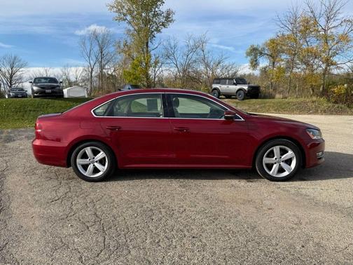 2015 Volkswagen Passat 1.8T Limited Edition