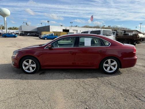 2015 Volkswagen Passat 1.8T Limited Edition