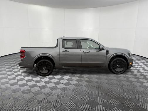 2025 Ford Maverick Lobo High