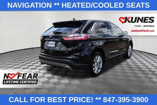 2022 Ford Edge Titanium