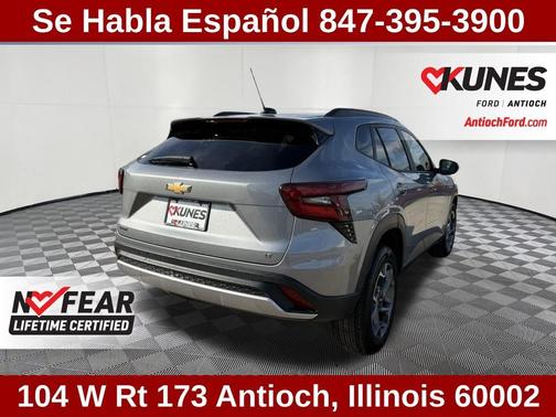 2025 Chevrolet Trax LT