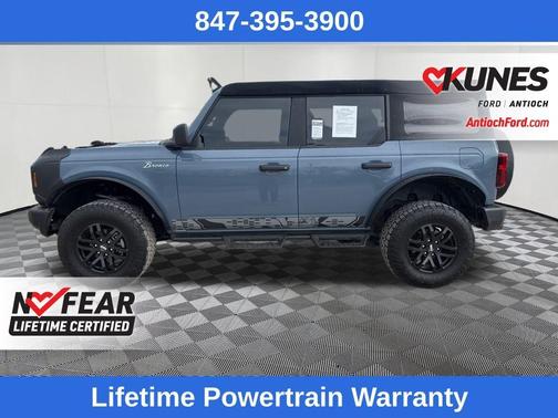 2023 Ford Bronco Base