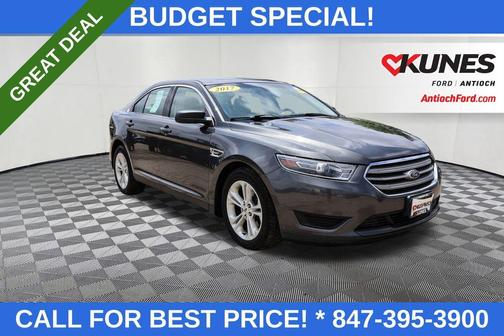 2017 Ford Taurus SE