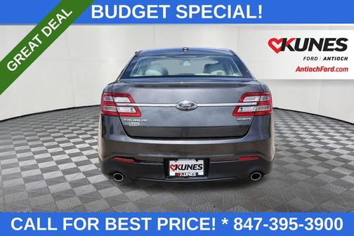 2017 Ford Taurus SE