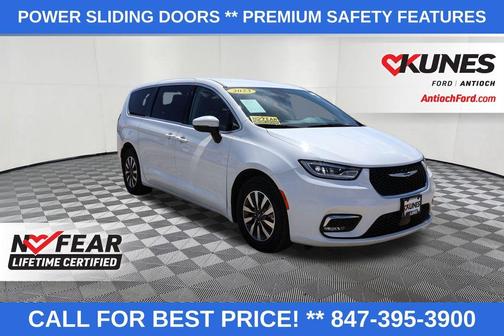 2023 Chrysler Pacifica Hybrid Touring L