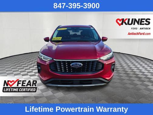 2025 Ford Escape Platinum