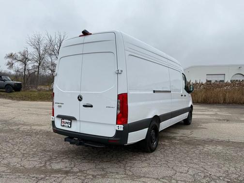 2025 Mercedes-Benz Sprinter 2500 170 WB
