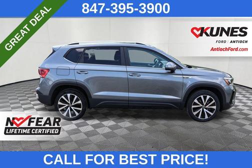 2024 Volkswagen Taos 1.5T SE