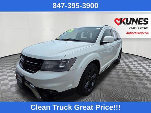 Vice White 2018 Dodge Journey Crossroad