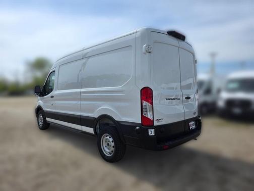 Oxford White 2026 Ford Transit-250 148 WB Medium Roof Cargo