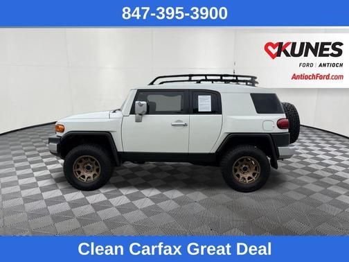 2014 Toyota FJ Cruiser Base