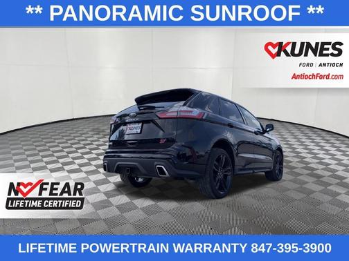 2022 Ford Edge ST