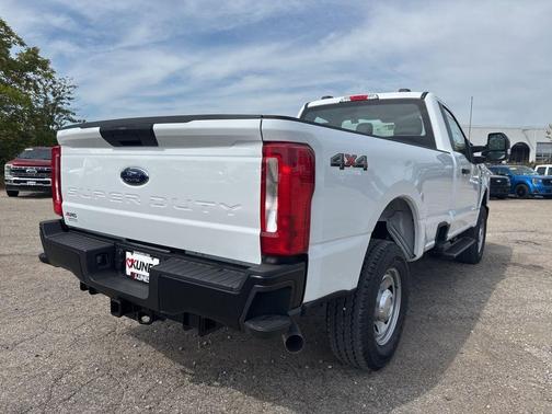 2026 Ford F-350 XL