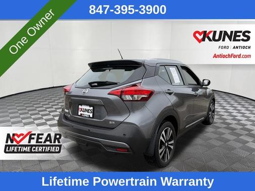 2020 Nissan Kicks SR
