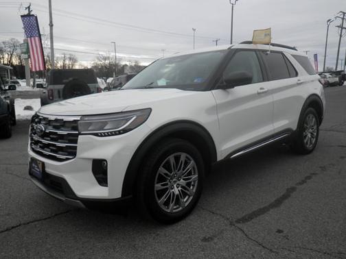 2025 Ford Explorer ACTIVE