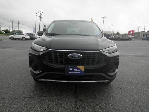 AGATE BLACK METALLIC 2025 Ford Escape ACTIVE